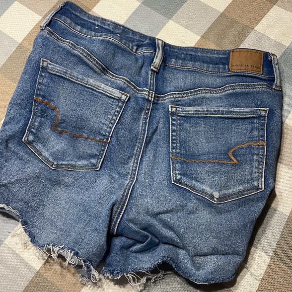 Ripped jean cut off shorts with holes - Picture 4 of 4